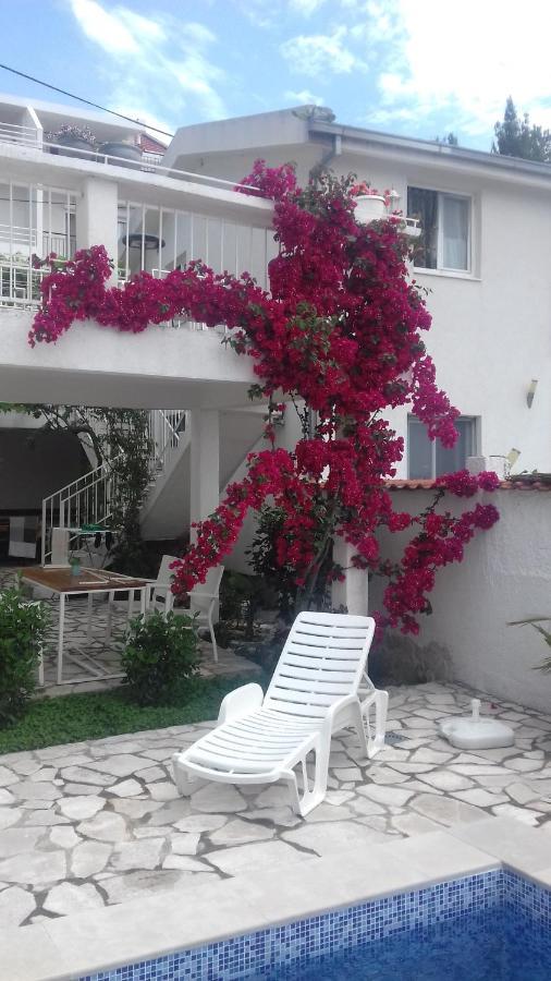 Apartment Tijana Bar Bagian luar foto