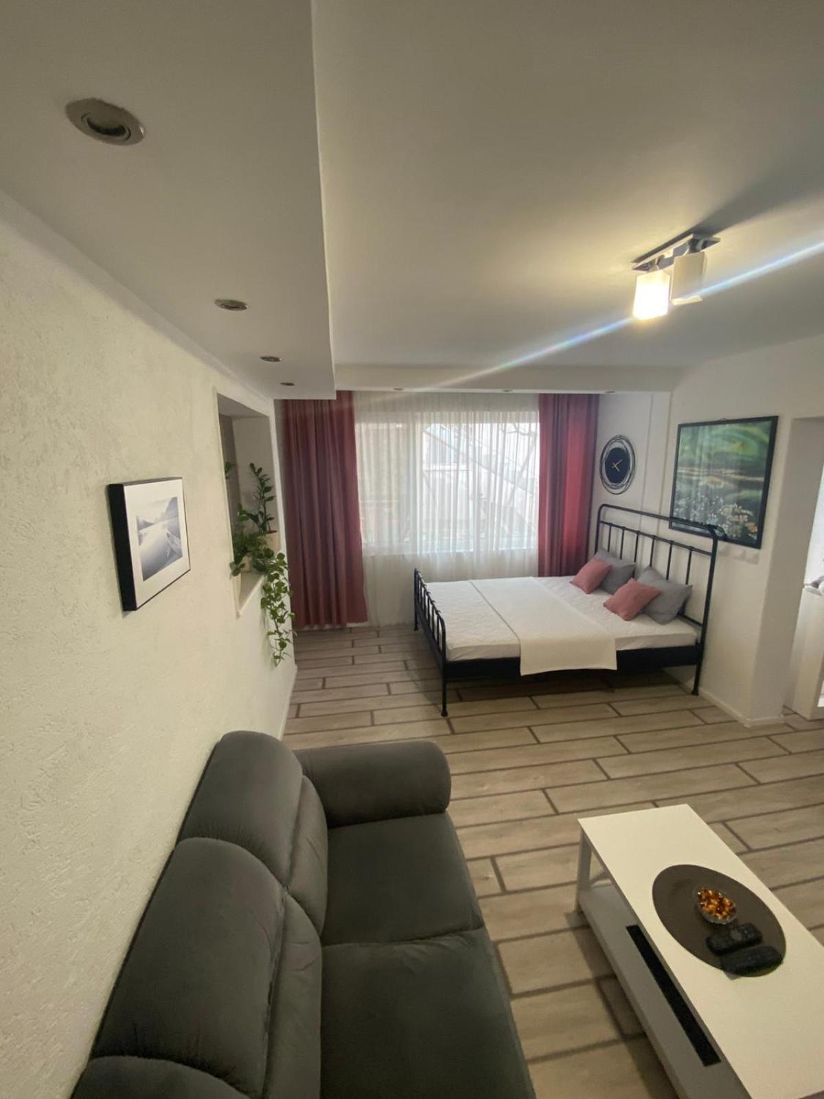 Apartment Tijana Bar Bagian luar foto